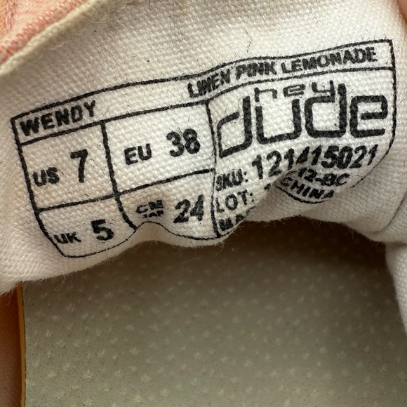 Hey Dude Wendy Women's Shoes Loafers Linen Pink Lemonade Size 7 - Picture 7 of 7